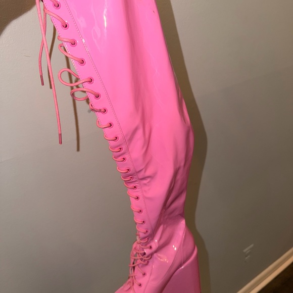 Lemon Drop Pink Platform Lace-Up Boots - Picture 3 of 5
